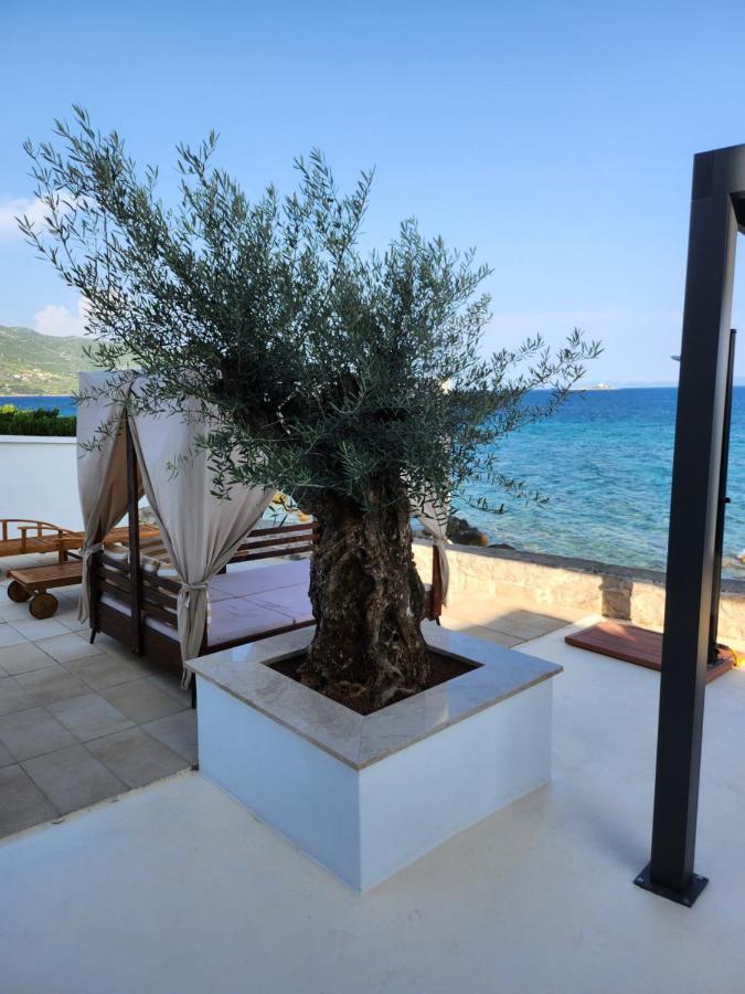 Holiday Home Luna Оребич Экстерьер фото
